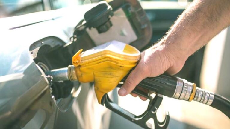 Akaryakıta indirim kapıda: İşte güncel benzin, motorin ve LPG fiyatları