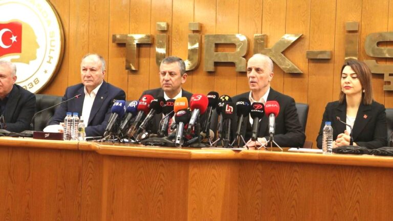 CHP, asgari ücrete ara zam için sendikaları ziyaret edecek