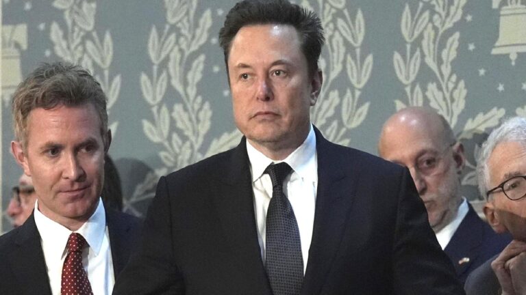 Elon Musk reddetti: ‘Herhangi bir anlaşma imzalanmadı’