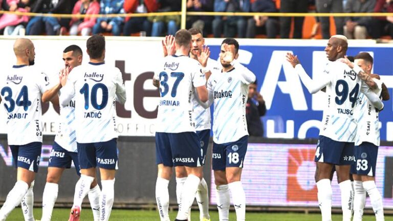 Fenerbahçe, Eyüpspor’u ağırlıyor; işte muhtemel 11’ler