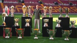 Galatasaray’dan Muslera’ya duygusal veda: Galatasaray’a kalbini verdin, biz de kalbimizin en güzel köşesini sana ayırdık