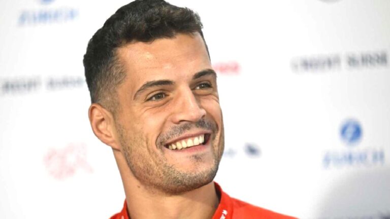 Galatasaray’ı Granit Xhaka transferinde sevindiren gelişme!