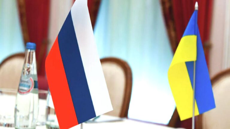 Japon diplomat: İstanbul görüşmeleri 2022’deki müzakerelerin ABD ve İngiltere’nin baskısıyla kesildiğini gösterdi