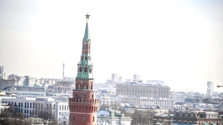 Kremlin: Önerilen ateşkesin amacı Kiev’in barışa hazır olup olmadığını test etmek