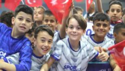 Kulüpler izledi, geleceğin yıldızları parladı