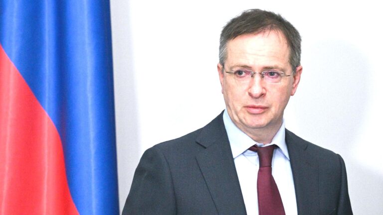 Medinskiy: Umerov’u arayarak mutabakat alışverişi için kesin bir tarih ve yer önerdim