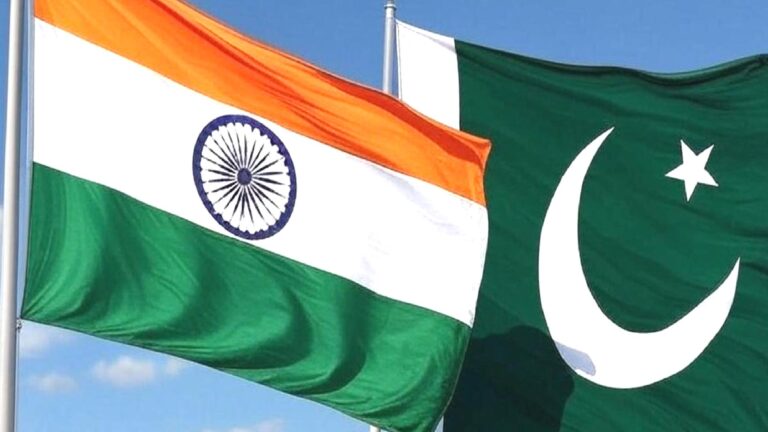 Pakistan Savunma Bakanı Asif: Pakistan gerekirse Hindistan saldırılarına karşılık verecek