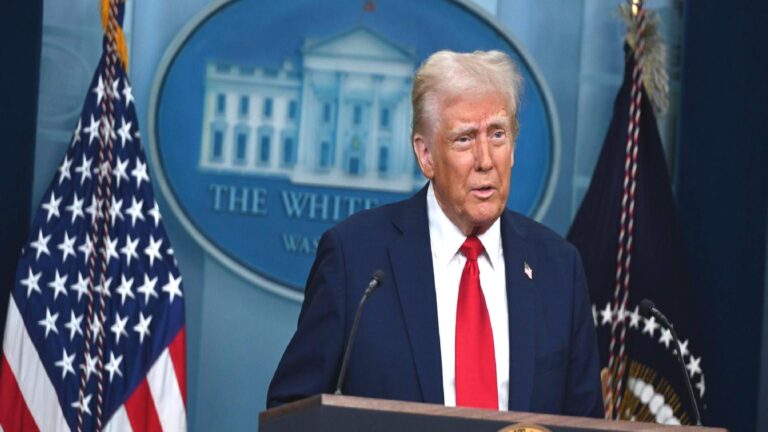 Trump: Rusya’yı G8’den dışlama kararı tam bir ‘aptallık’