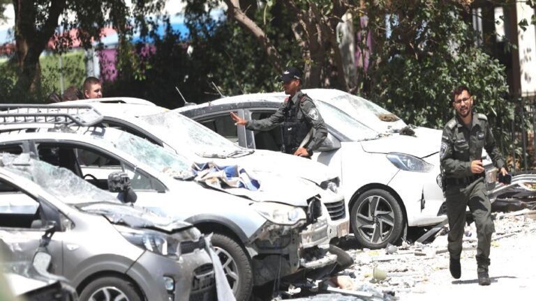 Avrupa Komisyonu İcra Başkan Yardımcısı Dombrovskis: AB ekonomisi İran ve İsrail çatışması nedeniyle baskı altında