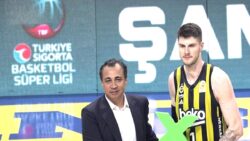 Fenerbahçe Beko’da Metecan Birsen’in sözleşmesi uzatıldı