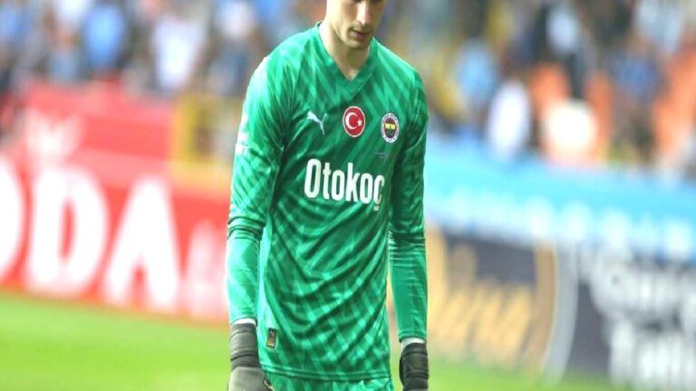Fenerbahçe’de Livakovic krizi! Yerine öyle bir isim transfer edilecek ki…