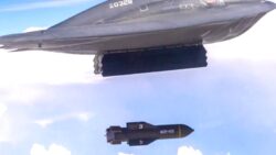 İran’ın nükleer sığınaklarını yok edebilecek güçteki ABD bombası hangisi?