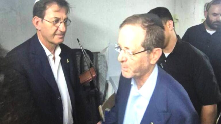 İsrail Cumhurbaşkanı Herzog sığınakta