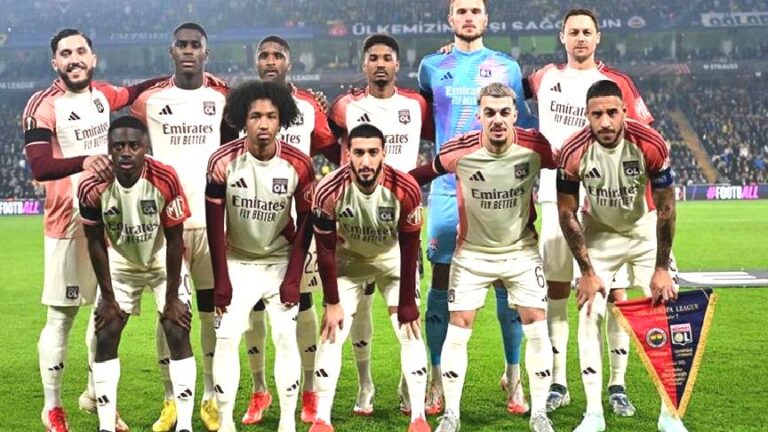 Lyon ilk kulüp değil;  Fransa Ligue 1’den düşürülen takımlar