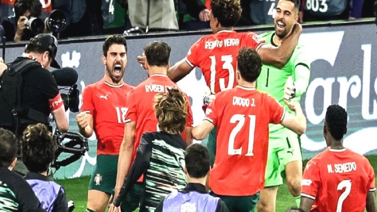 Portekiz 2-2 İspanya (Penaltılar: 5-3) | Morata penaltı kaçırdı Portekiz şampiyon oldu!