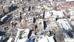 Şirketler deprem bölgesinde mahkeme kararlarını dinlemedi: “Zemin sıvılaşması tespit edildi; iş makinaları hala çalışıyor”