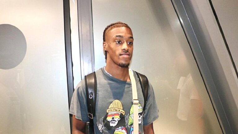 Trabzonspor’un yeni transferi Pina şehre geldi