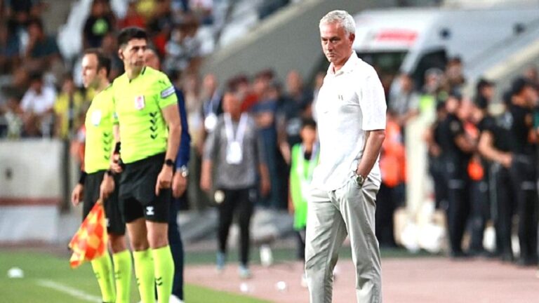TRANSFER HABERLERİ | Fenerbahçe’den orta sahaya yıldız hamlesi! Mourinho onu çok istiyor