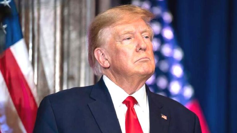 Trump: Nükleer denizaltılarımız en ölümcül silahlar, 30 Tomahawk füzesi fırlattılar, hepsi de hedefine ulaştı
