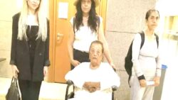 Vasiden habersiz, 87 yaşındaki demans hastası için açılan banka hesabına suç duyurusu