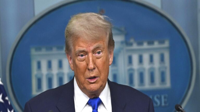 ABD Başkanı Trump, yeniden inşa edilmesi halinde İran’ın nükleer tesislerini tekrar vuracaklarını açıkladı