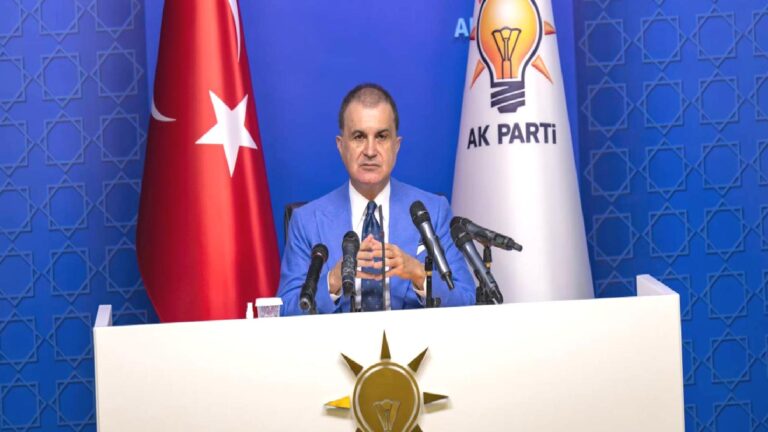 AKP Sözcüsü Çelik: Silah bırakma süreci 3-5 ayı aşarsa provokasyona açık hale gelir; Cumhurbaşkanımız Cumartesi sabahı tarihi bir açıklama yapacak