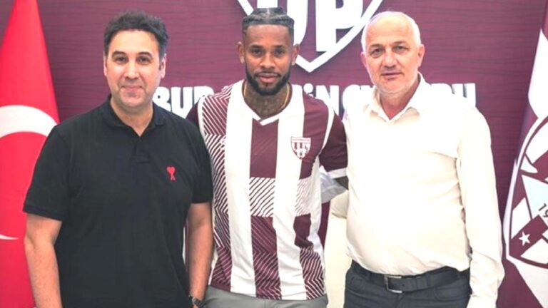 Banban’da çifte imza