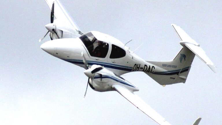 Dünya turuna çıkmaya hazırlanan Türk pilot dağa çakıldı: ‘Kanlar içerisindeyiz, yardım edin’