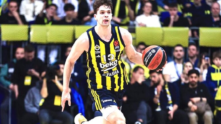 Fenerbahçe Beko, yıldız basketbolcu Tarık Biberovic ile 3 yıllık sözleşme imzaladı