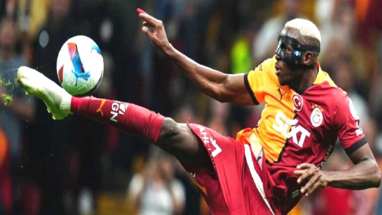 Galatasaray heyeti Osimhen için İtalya’ya uçuyor! İşte transferde son durum