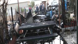 İzmir Menderes’te yangın paniği: Yangında 8 ev hasar gördü, 2 kişi hastaneye kaldırıldı