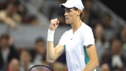 Jannik Sinner, Djokovic’i set vermeden yendi; Wimbledon’da adını finale yazdırdı