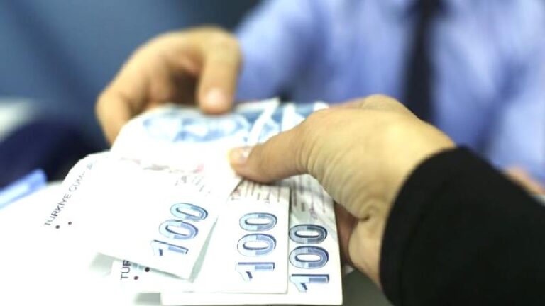 Kamu toplu sözleşmesinde üçüncü teklif bekleniyor