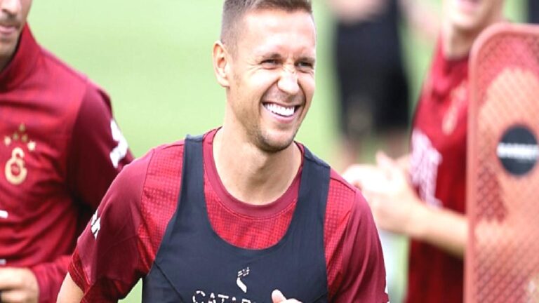 TRANSFER HABERLERİ | Galatasaray’da Frankowski Paris yolcusu!