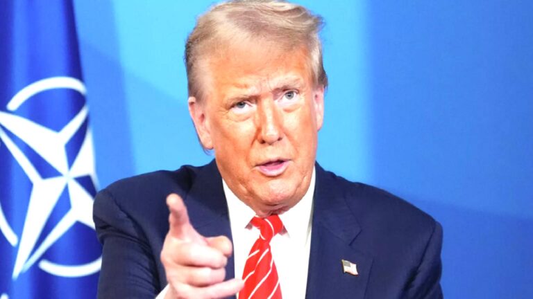 ‘Trump, Ukrayna’ya 300 milyon dolarlık askeri yardım tahsis etmeyi planlıyor’