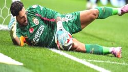 Alkışlar Günay’a