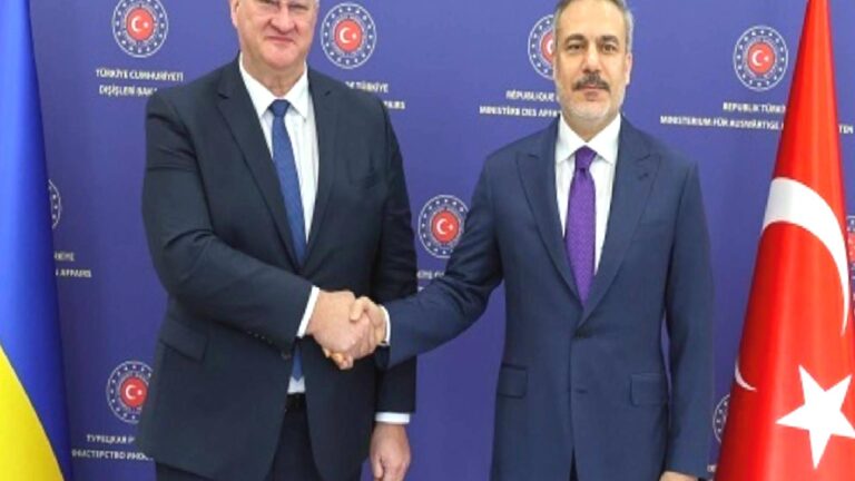 Dışişleri Bakanı Fidan, Ukraynalı mevkidaşı Sybiha ile telefonda görüştü