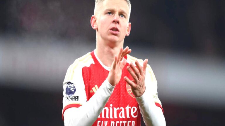 Fenerbahçe’nin sportif direktörü Devin Özek, Zinchenko’nun durumunu sordu