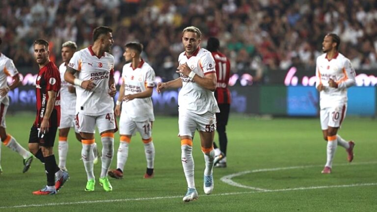 Galatasaray lehine 2 kez penaltı kararı! İşte o pozisyonlar