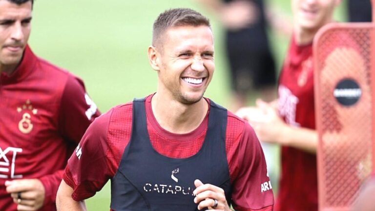 Galatasaray’da ayrılık resmen açıklandı! Przemyslaw Frankowski…