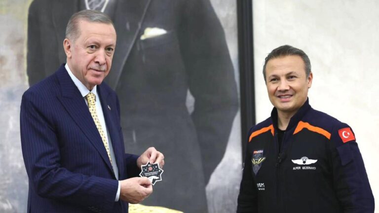 Uzay Ajansı’nın yedi aylık harcaması, Alper Gezeravcı için Space X’e ödenen koltuk parasının yarısını dahi yakalayamadı!