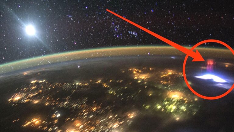 Uzaydan görüntülenen nadir ışık olayı: Astronot, Sprite fenomenini yakalamayı başardı