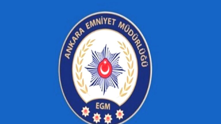 Ankara’da karşıdan karşıya geçmeye çalışan kadını darp eden 2 kişi yakalandı