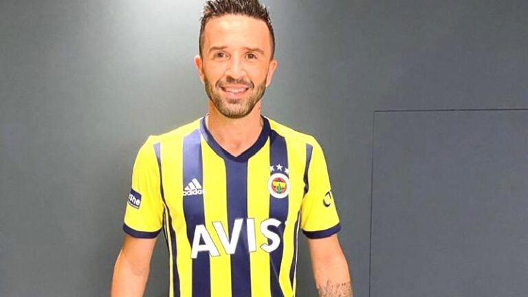 Fenerbahçe’de şoke eden ayrılık: Gökhan Gönül ile yollar ayrılıyor