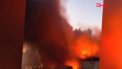 İkitelli Organize Sanayi Bölgesi’nde yangın: Patlama sesleri yükseldi, alevler binanın çevresini sardı