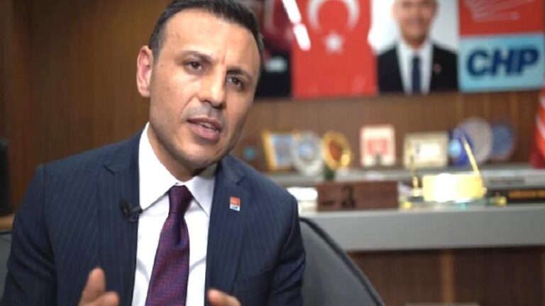 İstanbul Barosu’ndan CHP İstanbul İl Başkanlığı’na kayyım tepkisi: Asliye hukuk mahkemelerinin verdiği iptal kararları açık bir görev gaspıdır ve yok hükmündedir