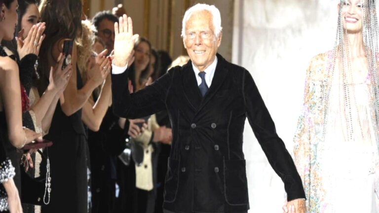 İtalyan moda tasarımcısı Giorgio Armani hayatını kaybetti