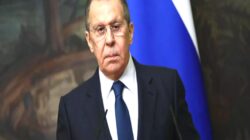 Lavrov: Biz görüşmelerin devam etmesini umuyoruz