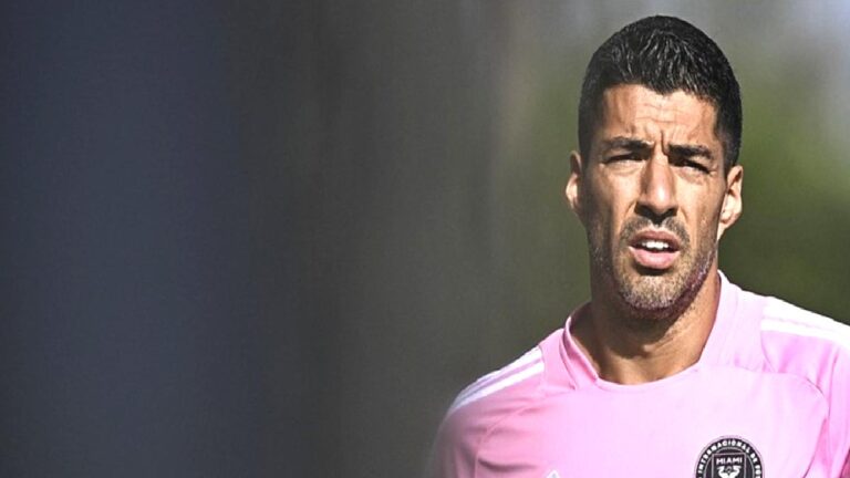 Luis Suarez’den yine olay hareket