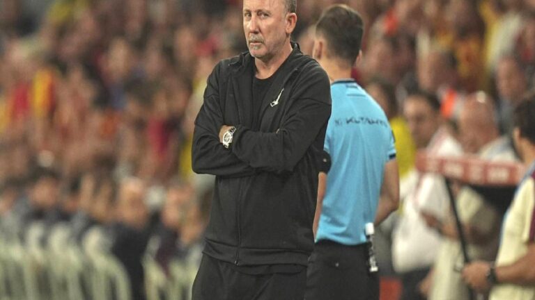 Sergen Yalçın’dan Kayserispor maçı öncesi oyuncularıyla uyarı